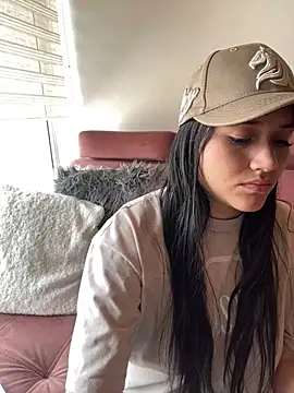 Veronica Wins  online show from 17, 2, 2026