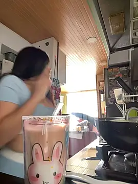 Veronica Wins  online show from 8, 4, 2026