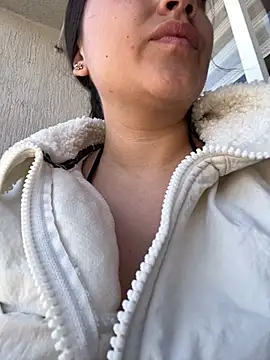 Veronica Wins  online show from 20, 3, 2026