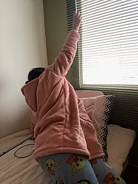 Veronica Wins  online show from 28, 3, 2026