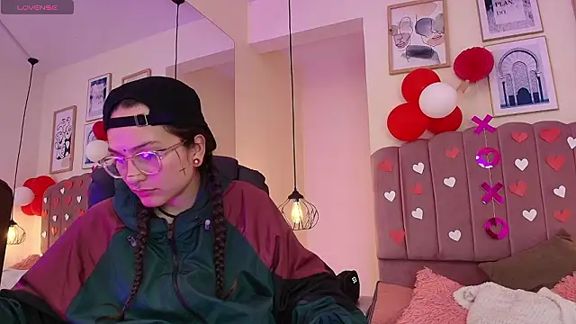 Hanabie  online show from 17, 2, 2026