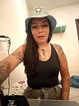 l-u-aa online show from 20, 4, 2026