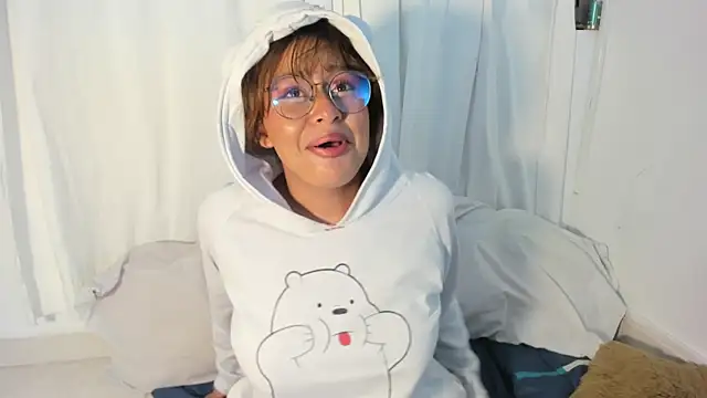 rosse taylorx1 online show from 2, 4, 2026