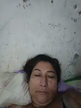 PatriciaGrajales online show from 9, 6, 2026