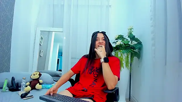 ViictoriiaSaenz online show from 14, 2, 2026