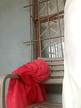 CreamyCupCake 96 online show from 4, 3, 2026