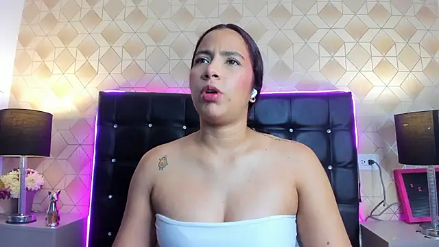 Alexxa Carter online show from 19, 2, 2026