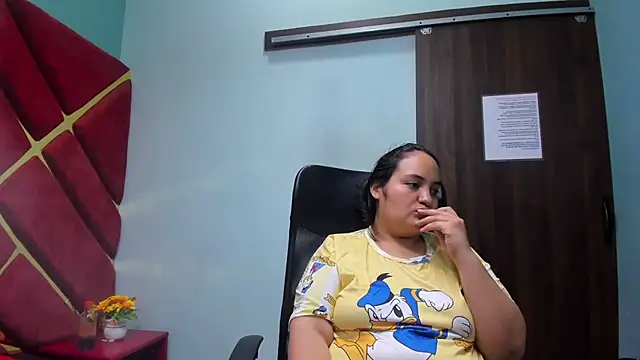 MiaRouss69 online show from 28, 2, 2026