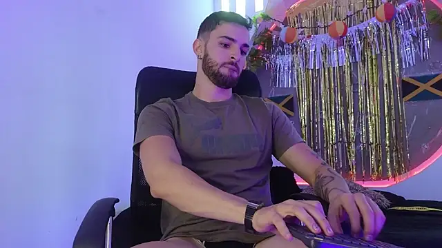 Apolo lux1 online show from 11, 4, 2026