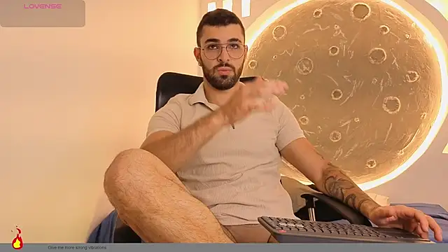 Snapshot of Apolo_lux1 chatting on 30, 6, 2026 Apolo lux1 online show from 30, 6, 2026