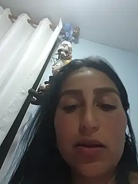 Snapshot of LunaRouuse_ chatting on 17, 7, 2026 LunaRouuse online show from 17, 7, 2026