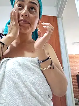 LunaRouuse  online show from 21, 2, 2026