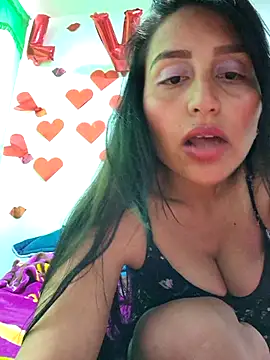 LunaRouuse  online show from 18, 2, 2026