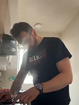 Baphomet212341 online show from 14, 2, 2026