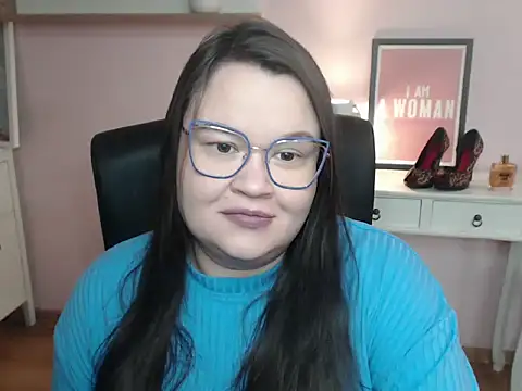 HollyDanceSoul online show from 16, 2, 2026