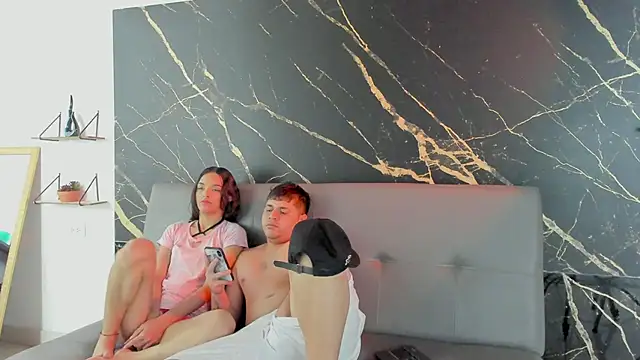 uncontrolled fire online show from 21, 2, 2026