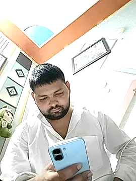 Pulkeet1433 online show from 17, 4, 2026