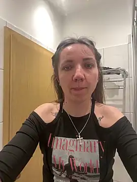 Snapshot of Marina_und_Jayden chatting on 21, 3, 2026 Marina und Jayden online show from 21, 3, 2026