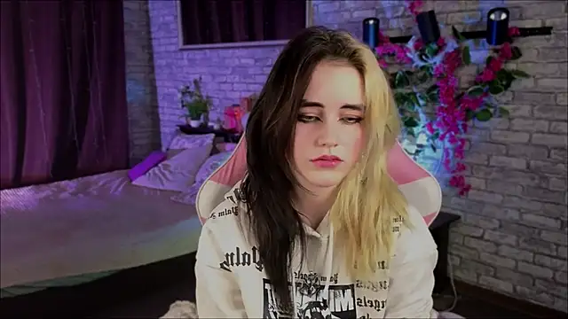 RubyMyst online show from 10, 1, 2026