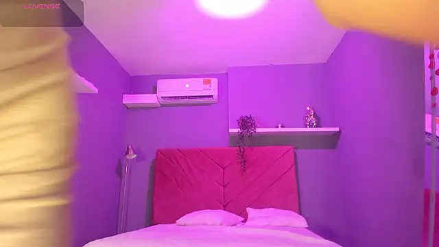 ambar muse online show from 10, 3, 2026