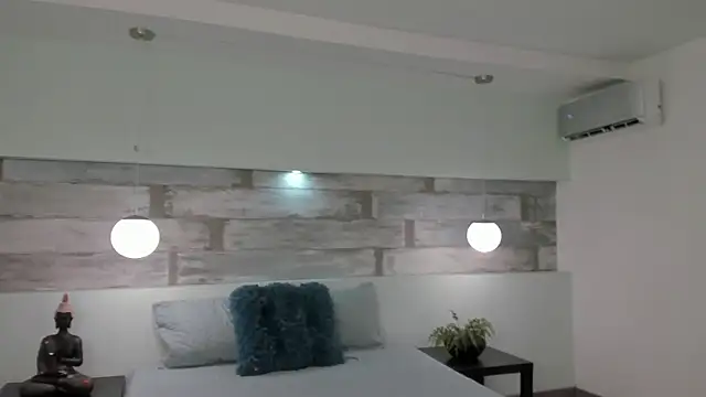 Abriil cutee online show from 25, 3, 2026