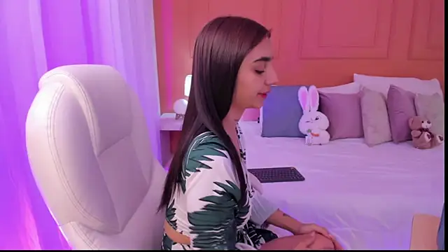 Abriil cutee online show from 8, 7, 2026