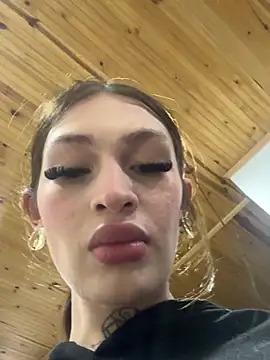 lizz lunna online show from 4, 5, 2026