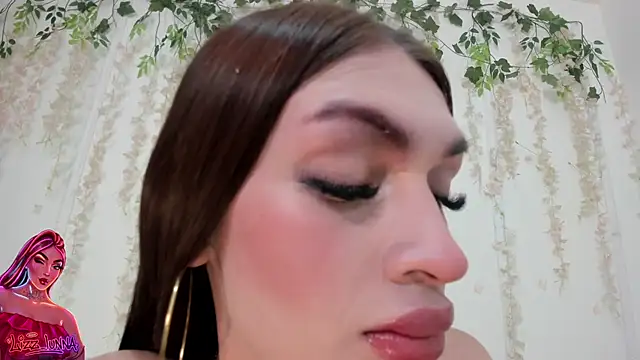 lizz lunna online show from 20, 6, 2026