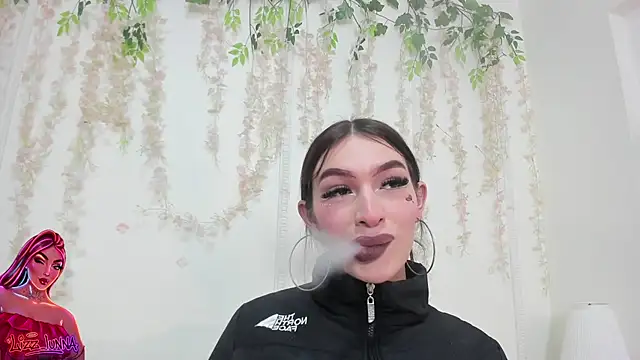 lizz lunna online show from 18, 4, 2026