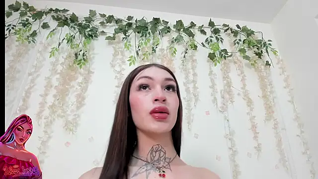 lizz lunna online show from 24, 6, 2026