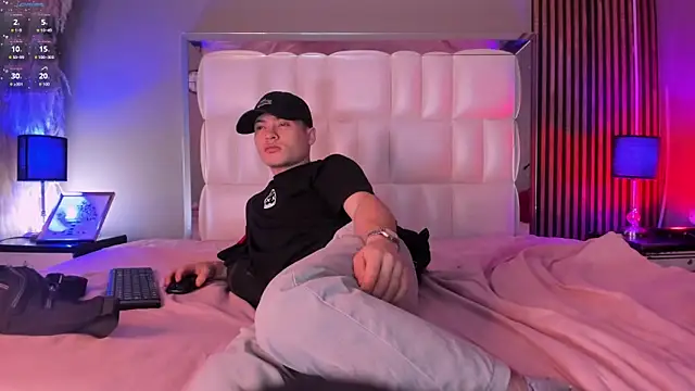 Roger And Ramona online show from 14, 3, 2026