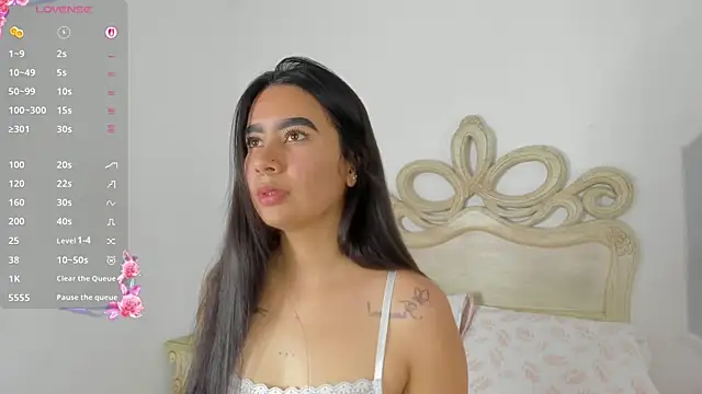 paulina lux online show from 18, 3, 2026