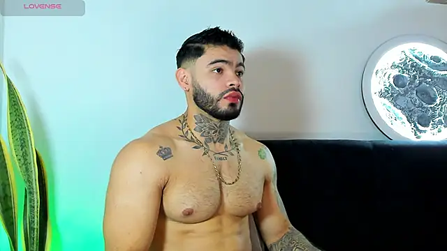 thiago ferrari  online show from 15, 2, 2026