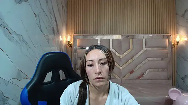Snapshot of katalina_r_ chatting on 1, 5, 2026 katalina r online show from 1, 5, 2026