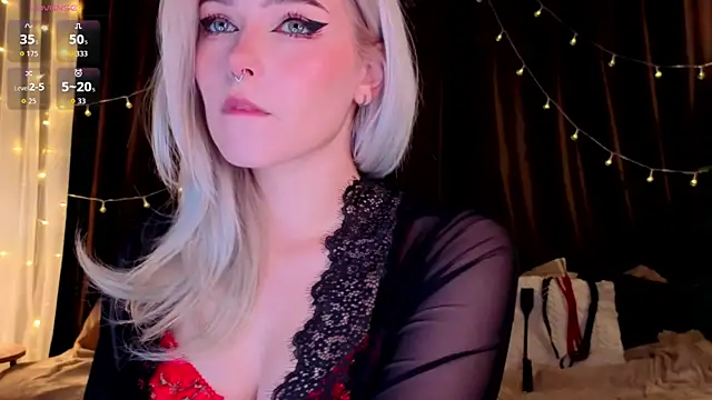 ShyniAlice online show from 15, 5, 2026