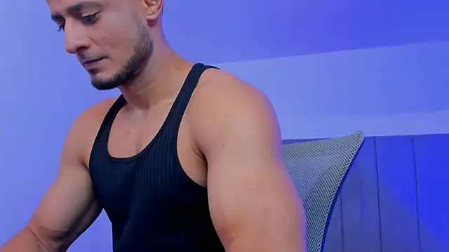 Snapshot of Adonys_Lewis_ chatting on 3, 5, 2026 Adonys Lewis online show from 3, 5, 2026