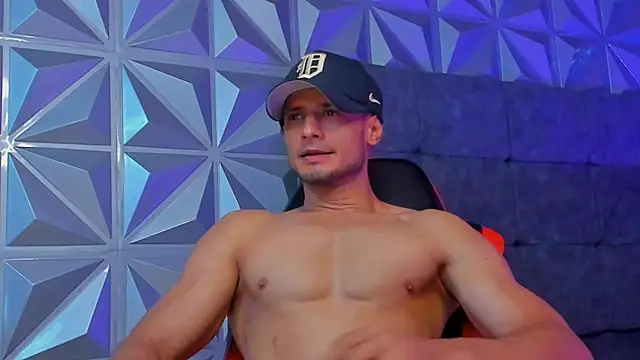 Adonys Lewis  online show from 17, 7, 2026