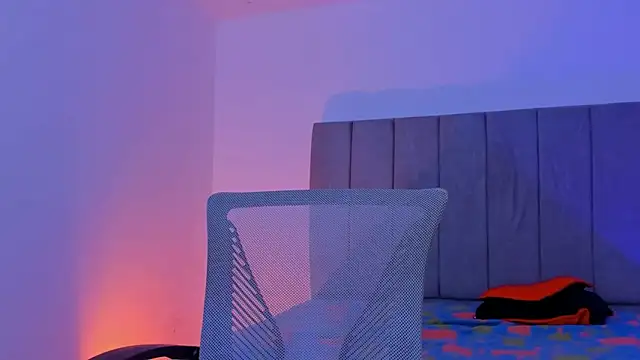 Adonys Lewis  online show from 13, 3, 2026