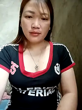 Snapshot of Nunaa2x chatting on 14, 5, 2026 Nunaa2x online show from 14, 5, 2026