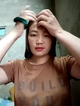 Snapshot of Nunaa2x chatting on 30, 4, 2026 Nunaa2x online show from 30, 4, 2026