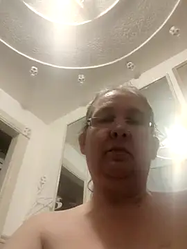 wetMoneybags online show from 8, 2, 2026