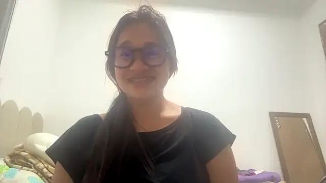 KarlySchnobrich online show from 13, 1, 2026