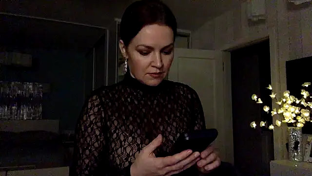 Ivoryne online show from 3, 3, 2026