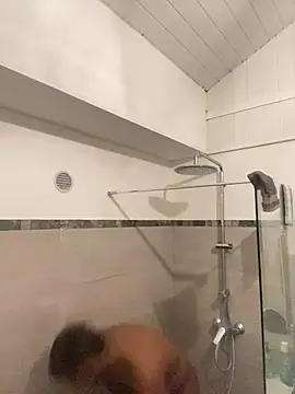 Axel black10 online show from 19, 4, 2026