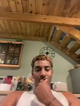 Axel black10 online show from 13, 2, 2026