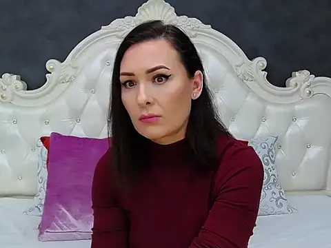 VeraNoir online show from 12, 2, 2026