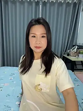 xiaoligirl online show from 19, 4, 2026