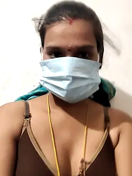 hotgirlriyaa online show from 22, 7, 2026