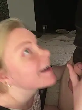 SexyBlondJoanna online show from 12, 2, 2026