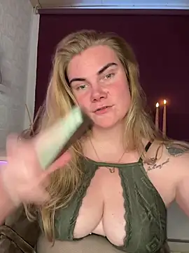 SexyBlondJoanna online show from 22, 2, 2026